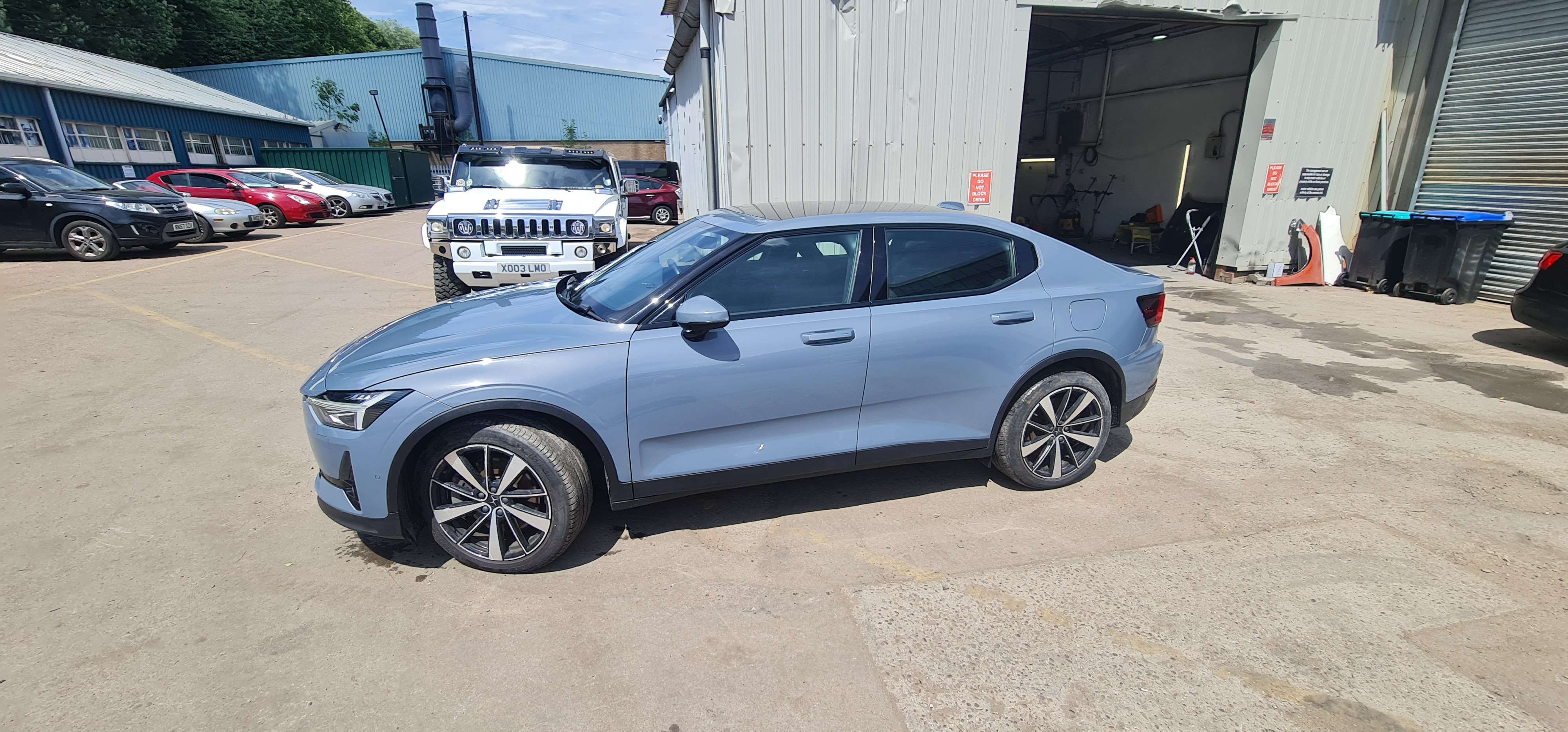 VOLVO-2 before and after - bodywork in Coventry after