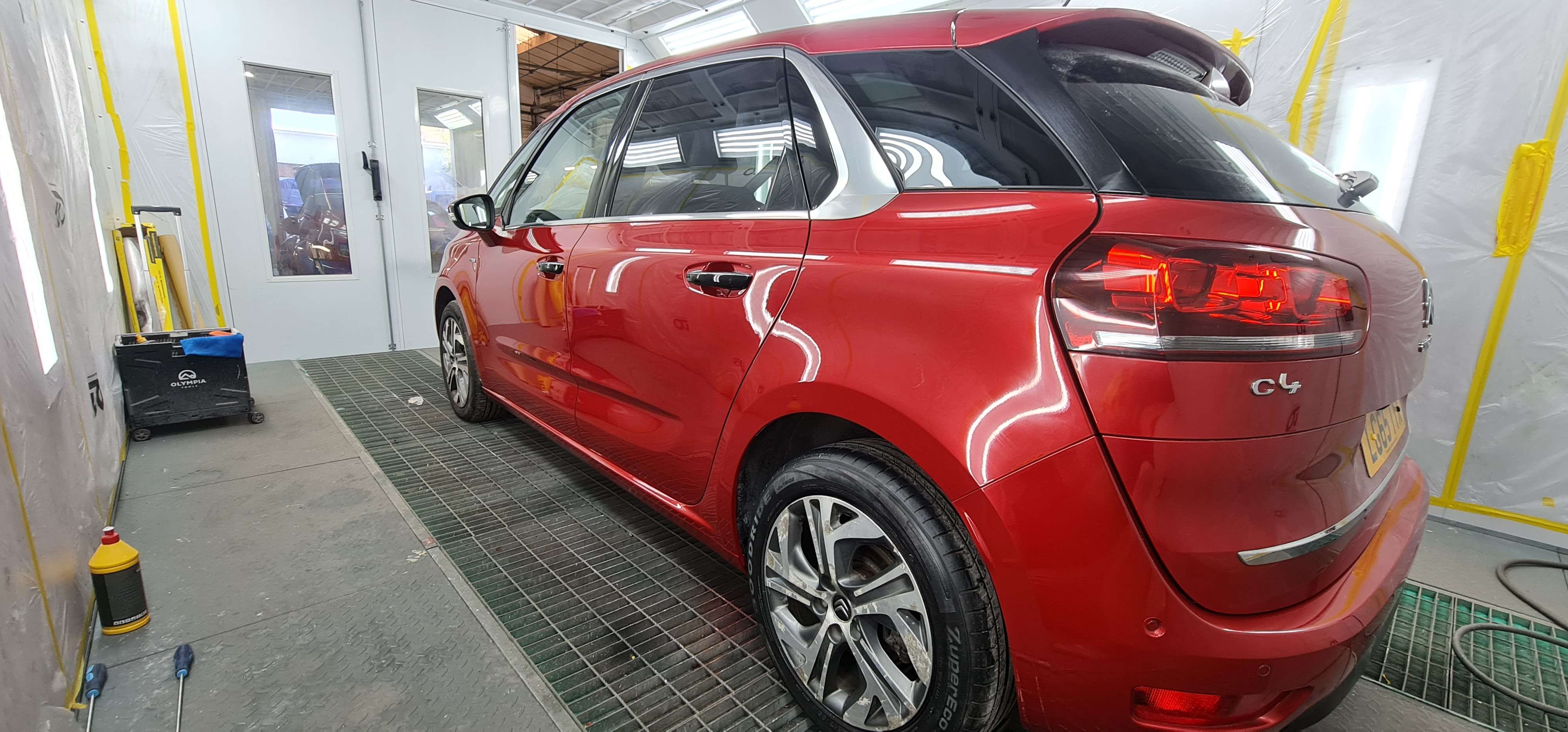 Citroen C3 before and after — SMART Repair - Small Area Cosmetic Repairs in Coventry after